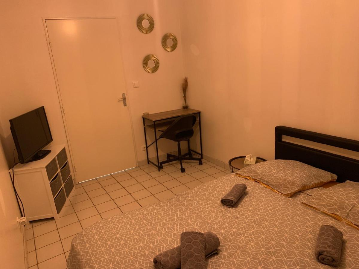 Appart COSY au centre ville avec place de parking - Housity