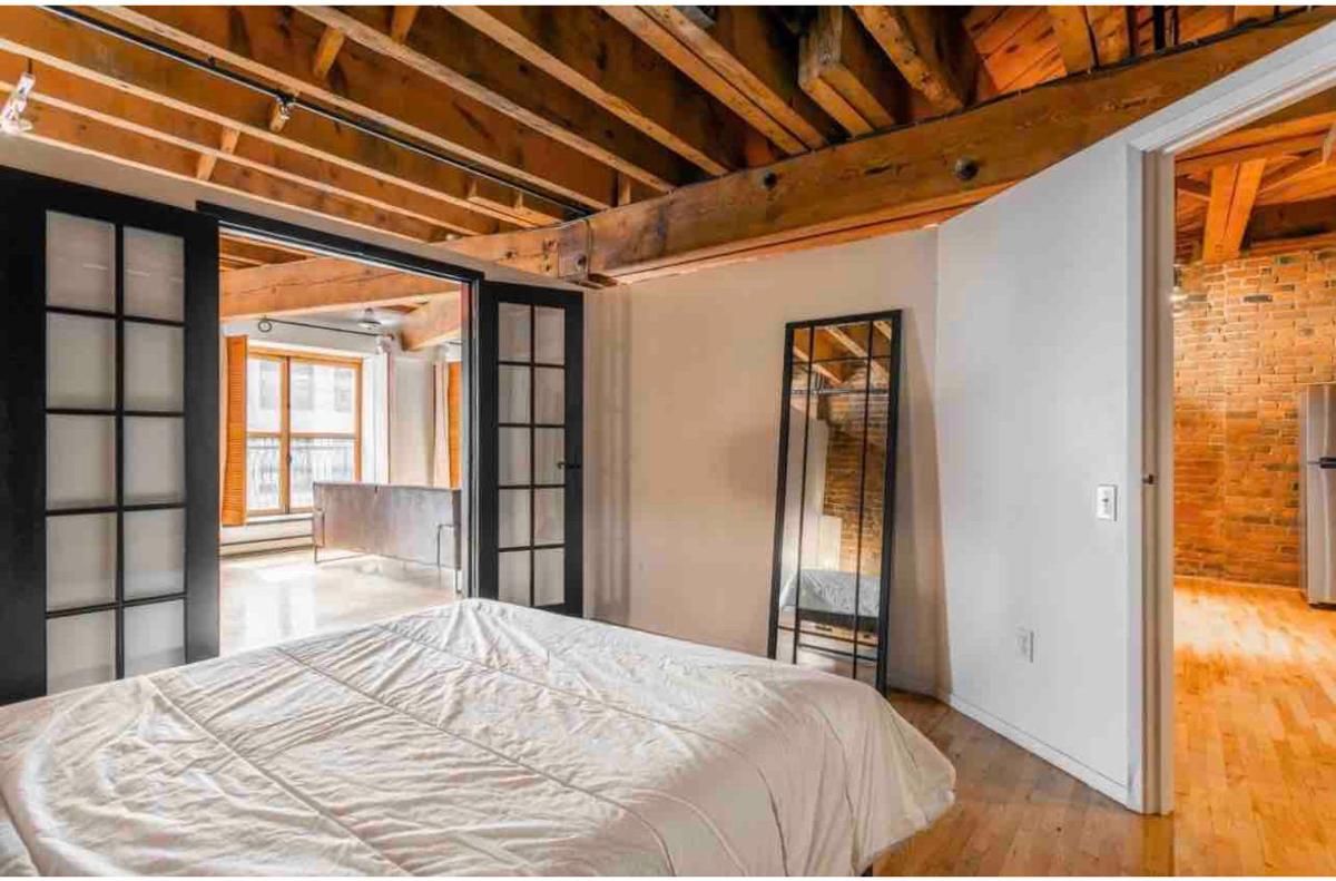 Loft in old port - Housity