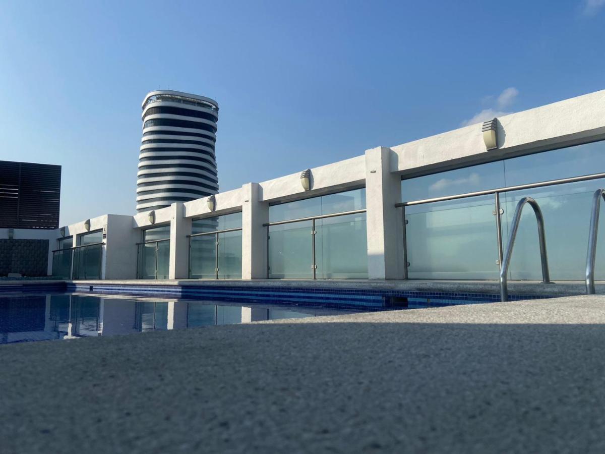SUITES EMPORIUM - Housity