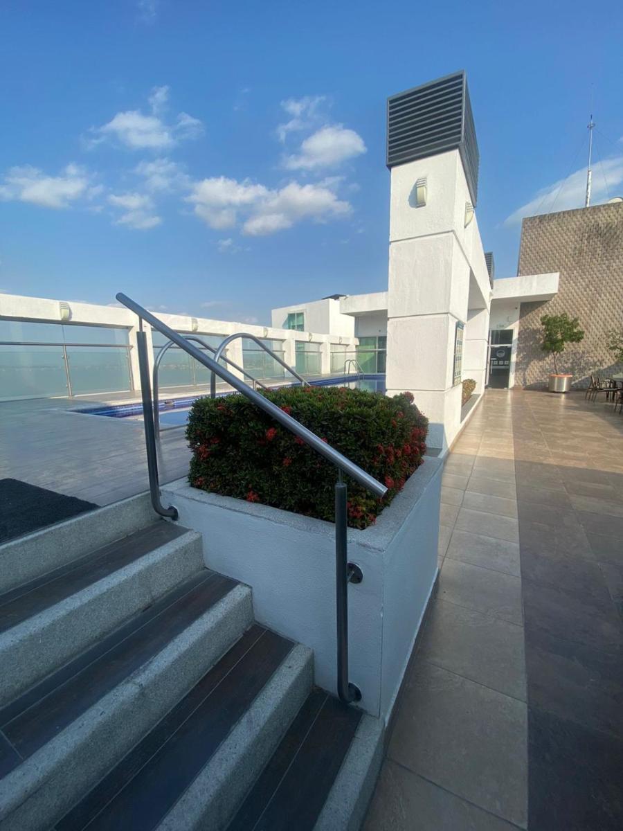 SUITES EMPORIUM - Housity