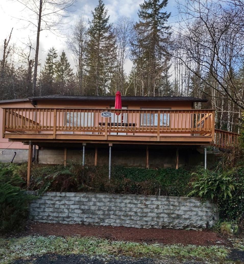 Country Escape near Water Falls-Creeks-Reservoirs - Housity