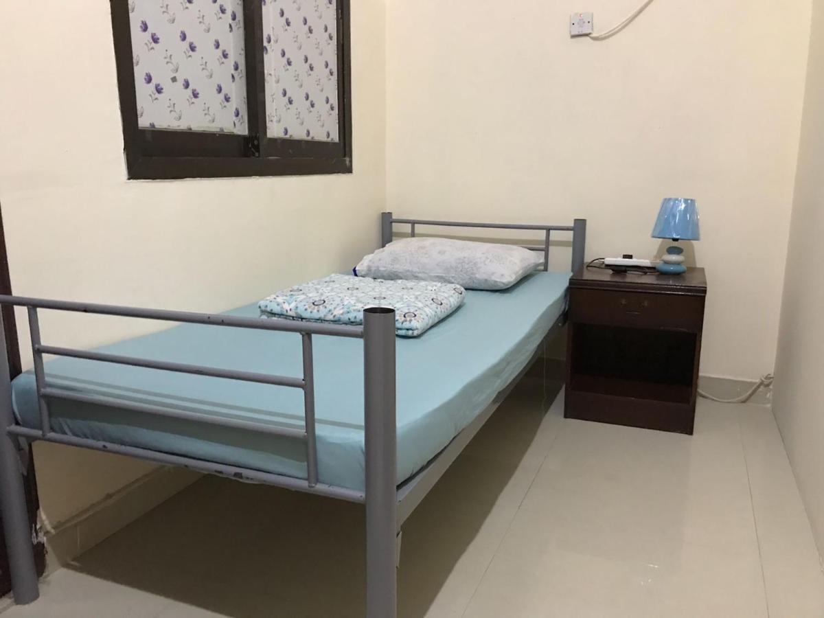 Suitetrails - Backpackers Place- 10 minutes walk from Central Bus Terminal
