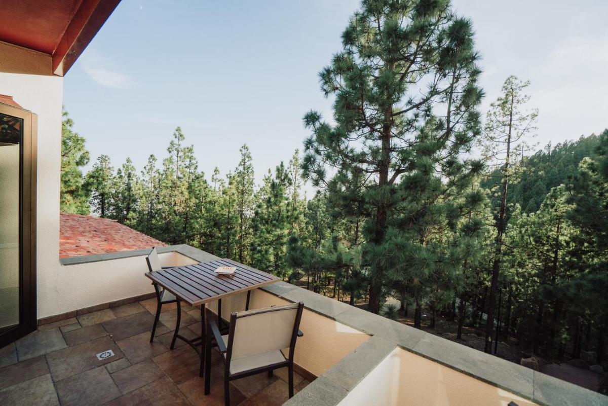 Un balcón o terraza de Hotel Spa Villalba
