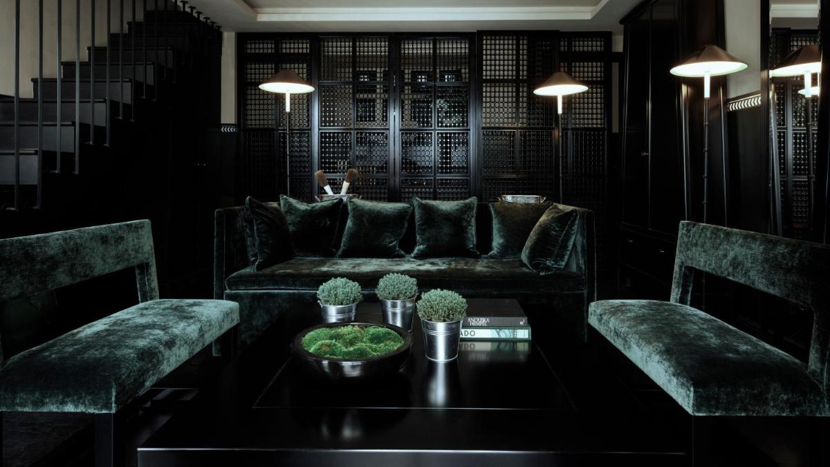 Coin salon dans l'établissement Monsieur George Hotel & Spa - Champs-Elysées