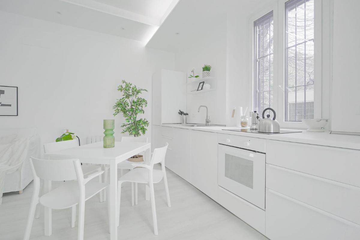 CONT36 -Total White- Esclusive - Housity