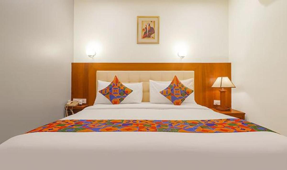 FabHotel Prime Kokapet - Housity