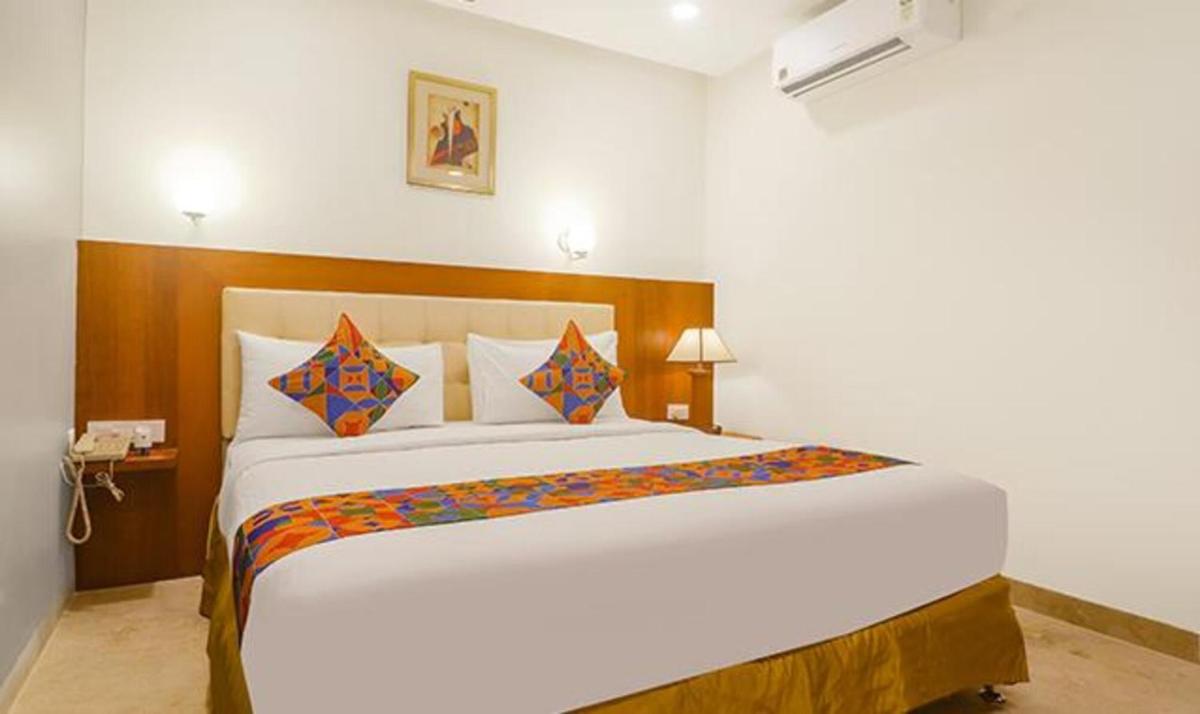 FabHotel Prime Kokapet - Housity