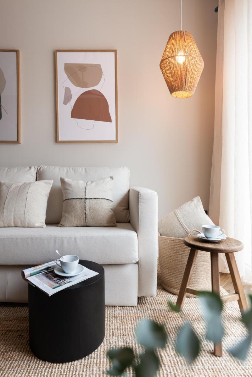 Ferran Martinez Apartments - Housity