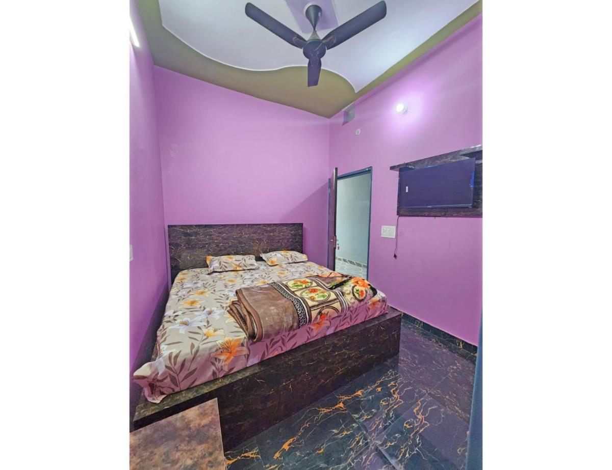 Gold Guest House, Sonipat - Housity