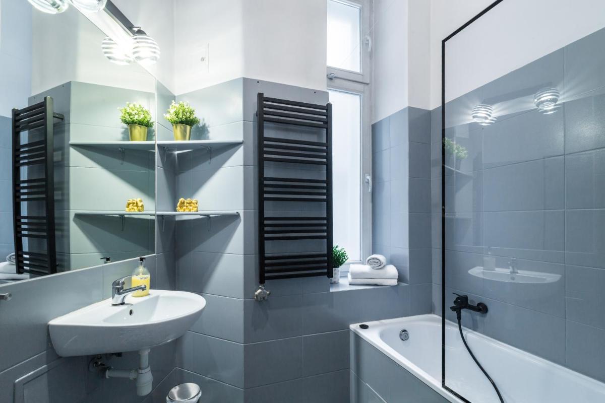 Wawel Cracow Old City Apartments - Friendhouse Apartments - Housity
