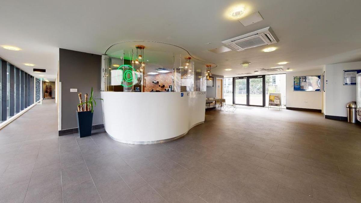 Private Bedrooms and Studios minutes away from Wembley Stadium at Sterling Court - Housity
