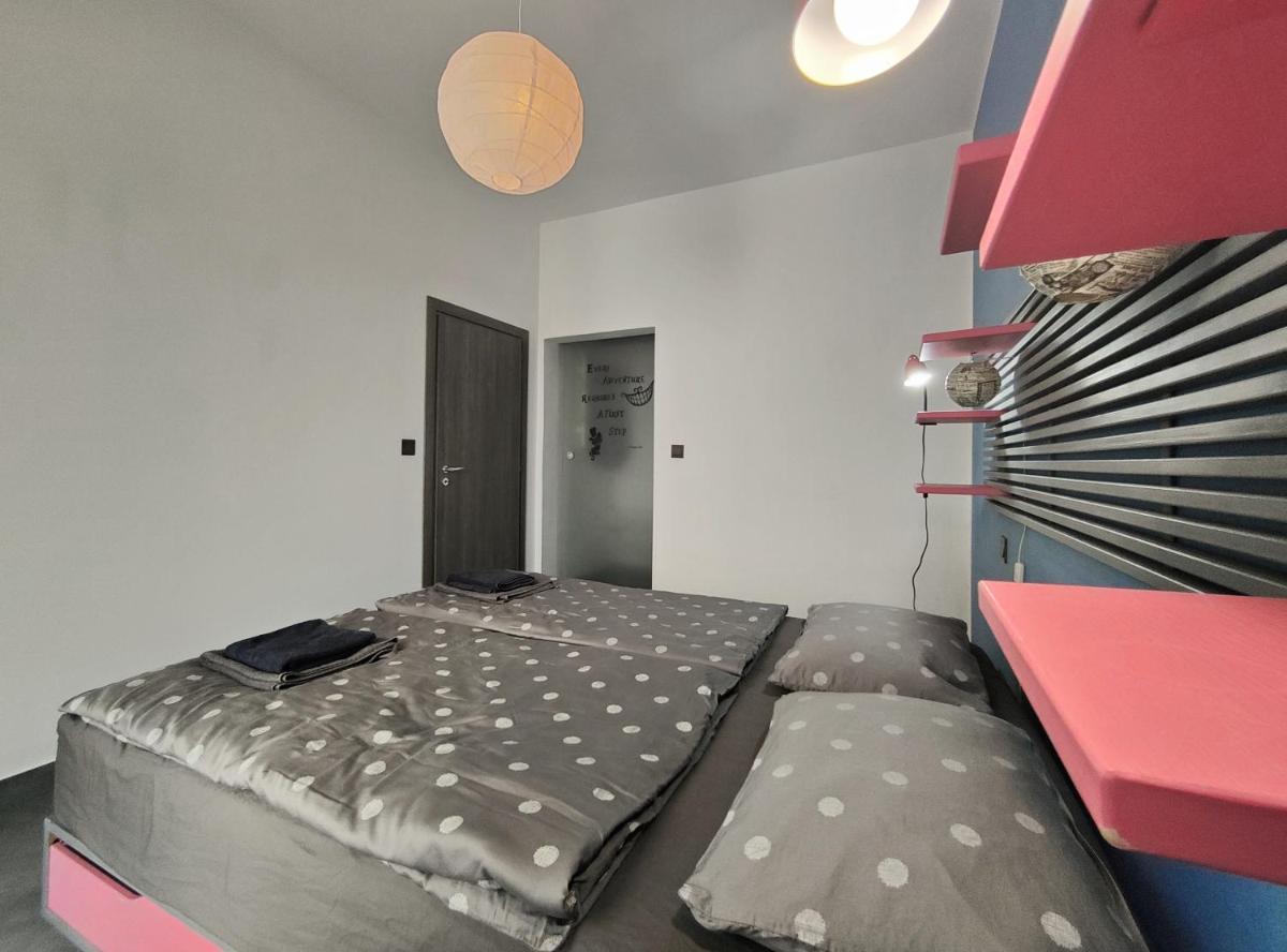 Dreams of Holiday. Apartment with Pool - Housity