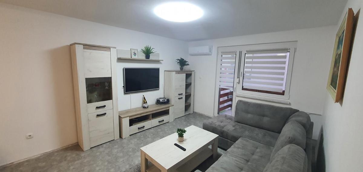 Apartma Sivi žako - Housity