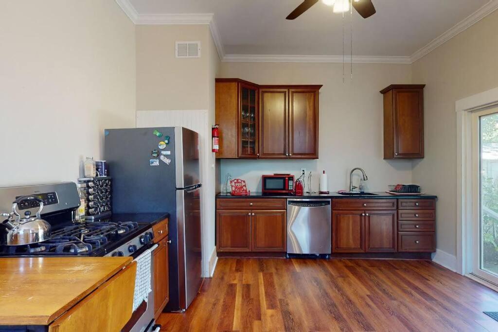 Orange Bliss - Housity