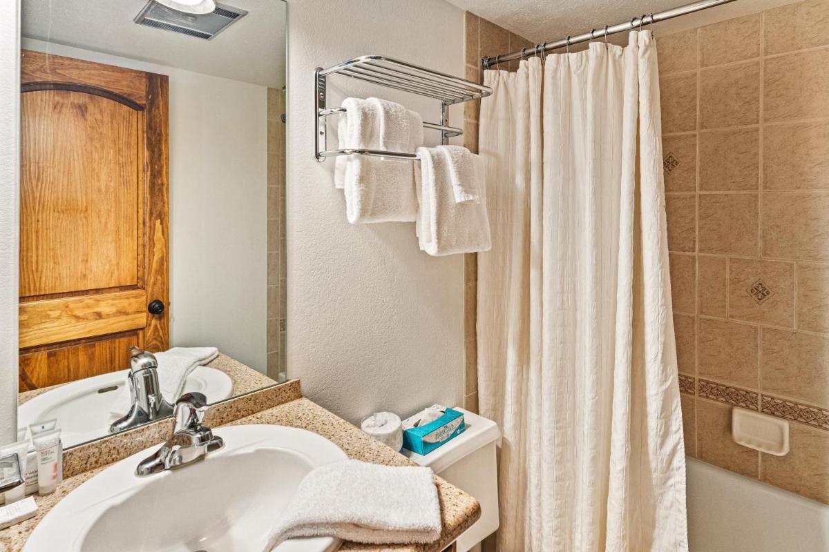 Lodge at Steamboat F201 - Housity