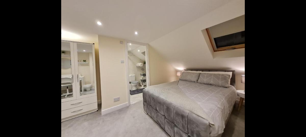 Double room in shared flat - Housity