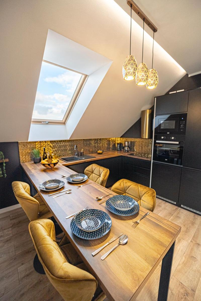 Apartament w Cieplicach Panorama - Housity