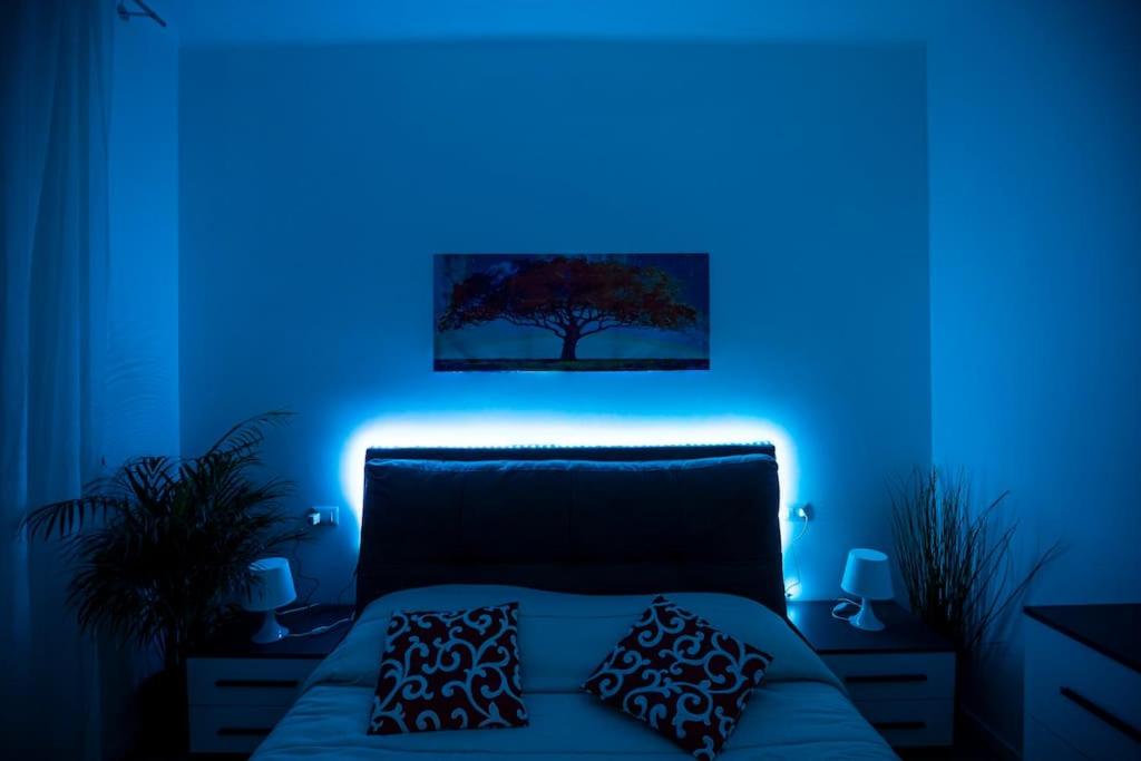 Suitetrails - [Duomo 10 min] Cozy suite Netflix + Wifi