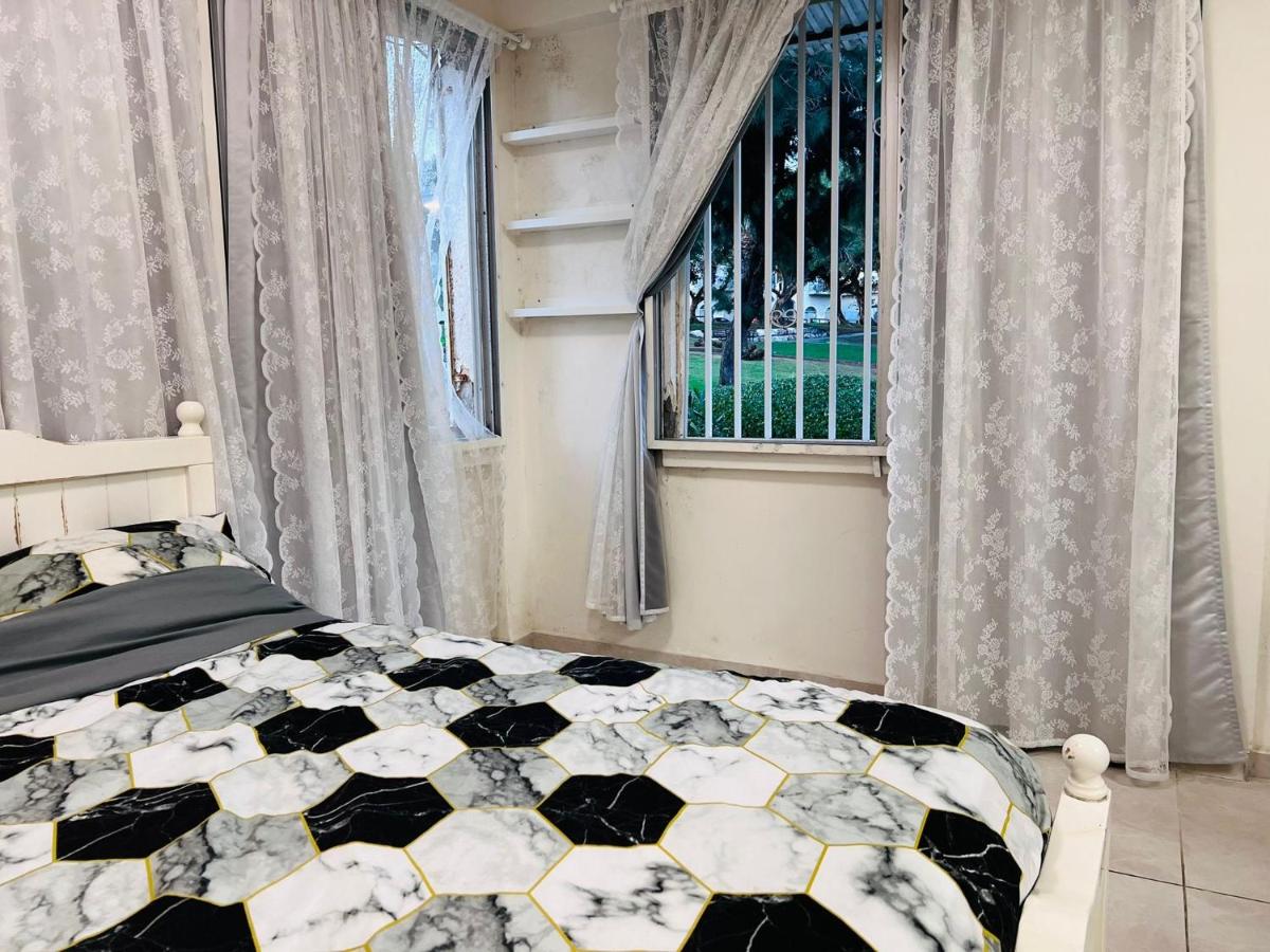 New - Luxury Studio 3 Minutes From Beach ! - Housity
