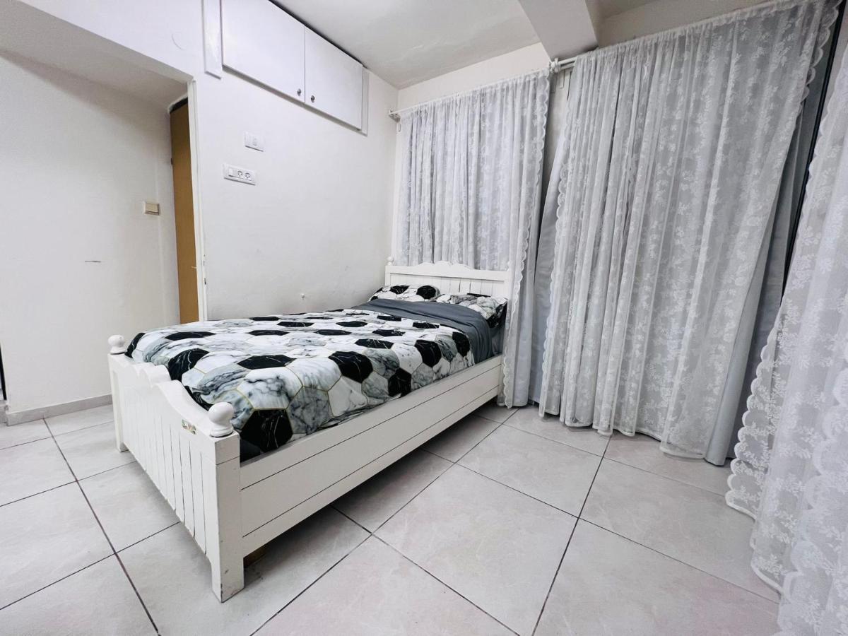 New - Luxury Studio 3 Minutes From Beach ! - Housity