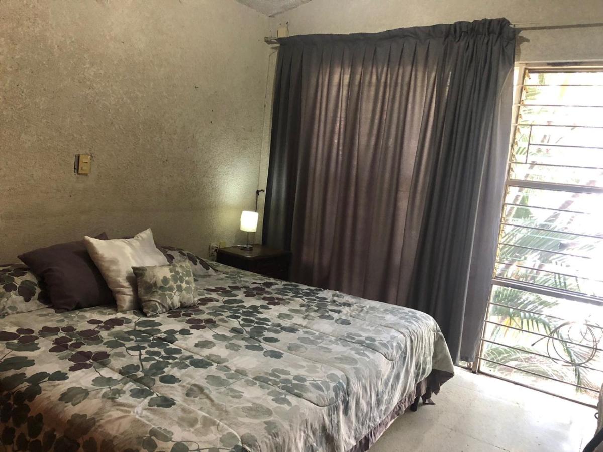 CASA EN FRACC PRIVADO 100% SEGURIDAD - Housity