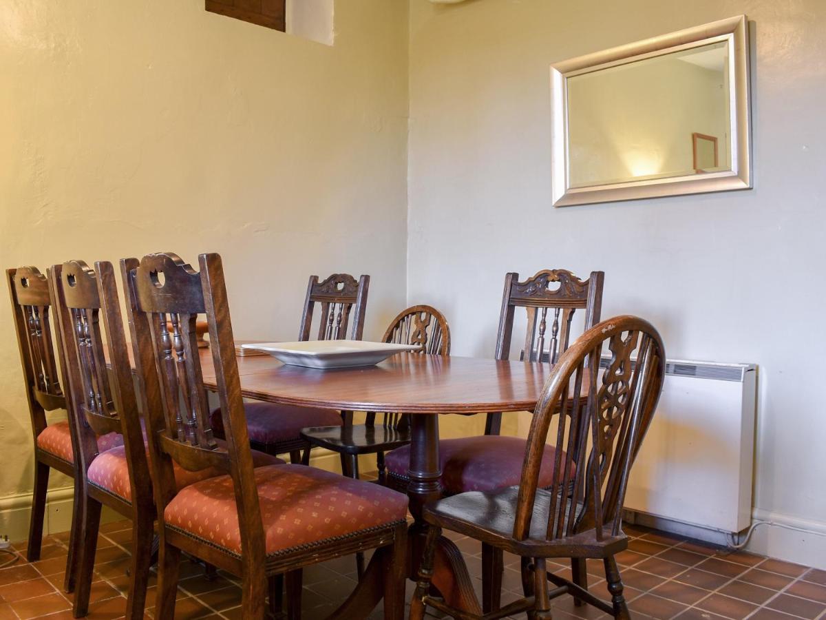 Warren Farm - Housity