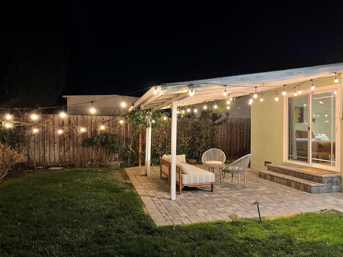 @ Marbella Lane - Modern and Sleek Home in Redwood - Housity