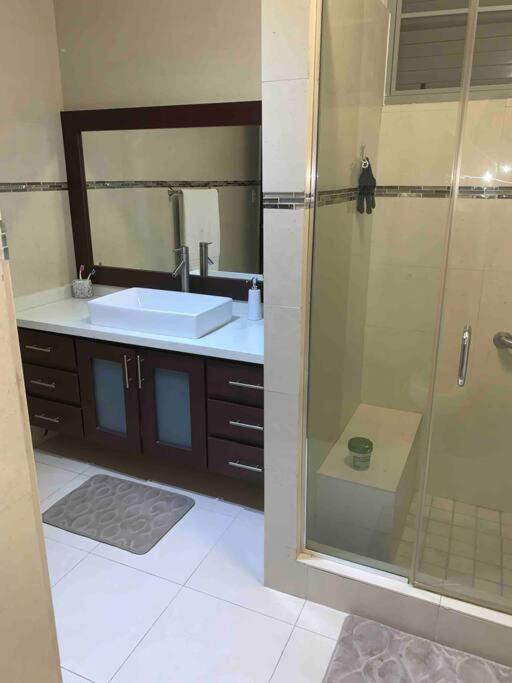 Peaceful, Private and Spacious Beach House w/ Pool - Housity