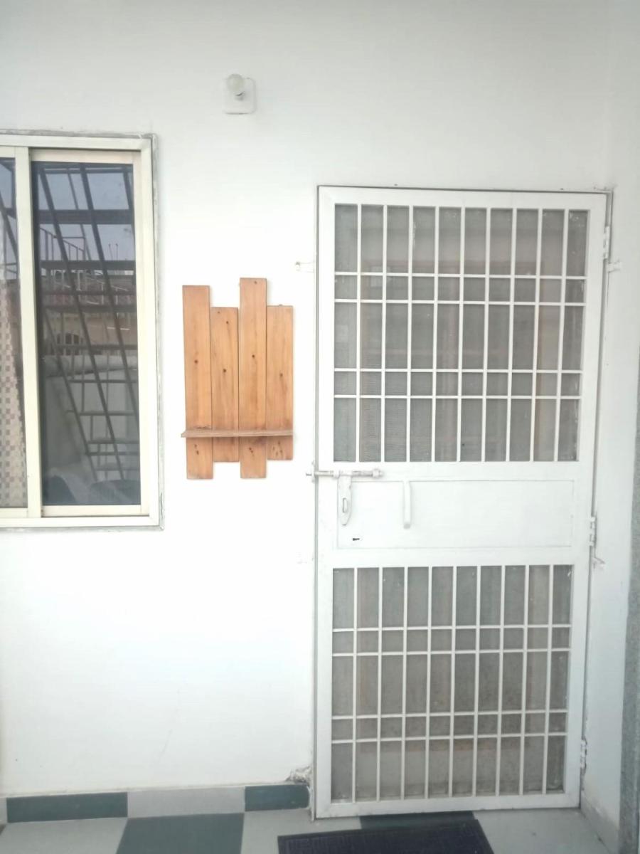 Expomart house1bhk - Housity