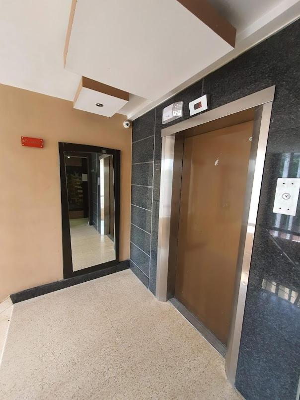 R.1103 Lindo estudio ejecutivo en área turística. - Housity