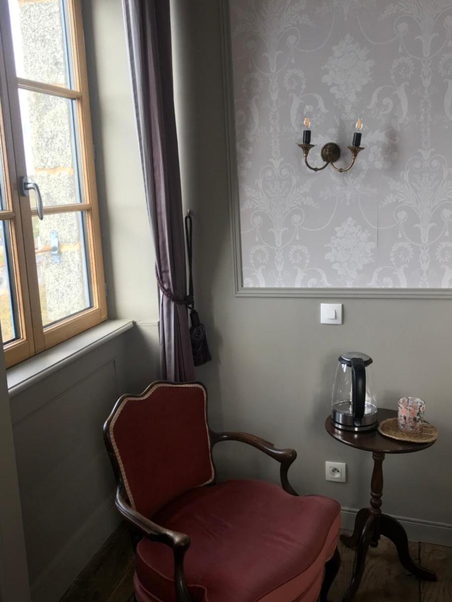 Mercier de Montigny - Les Chambres du Beffroi - SPA et Massage - Housity