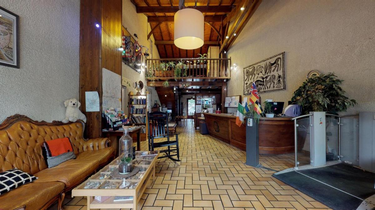 Friendly Auberge - Housity