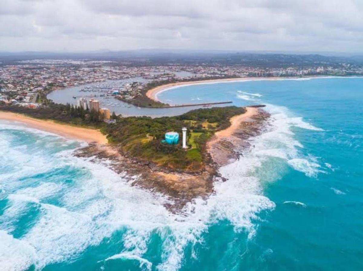 Coastal retreat, private, wine, netflix - Housity