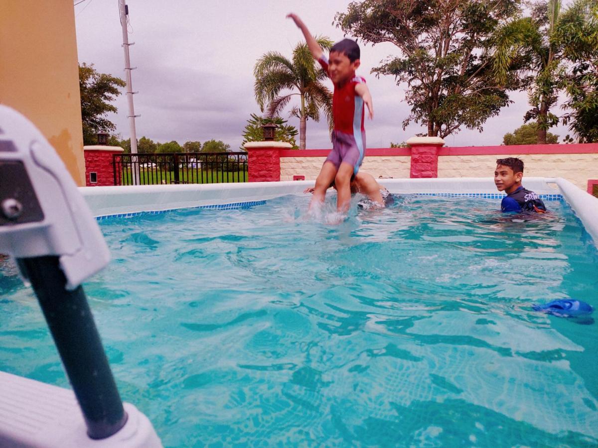Homestay Anjung Lelasari Private Pool - Housity