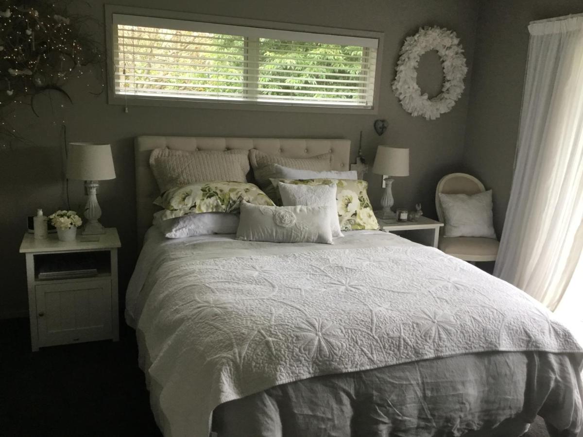 The Flower Nest Retreat - Housity
