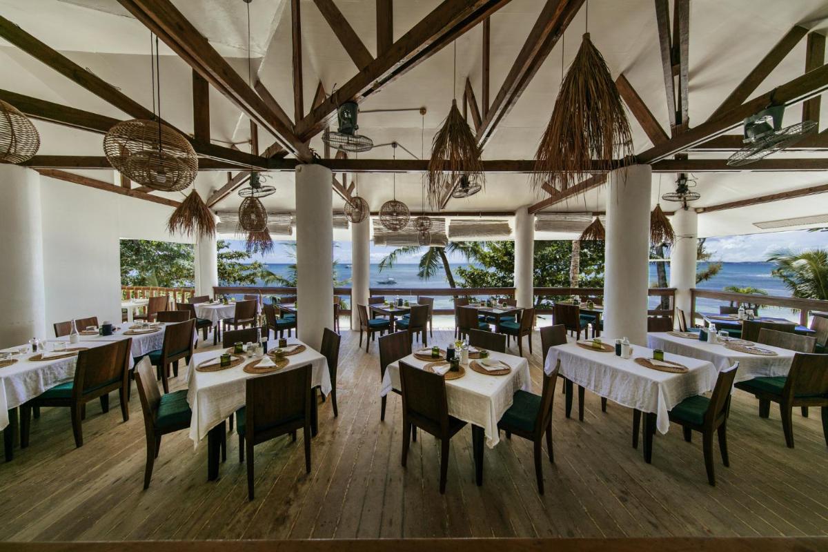 Ocean Vida Beach and Dive Resort - Housity