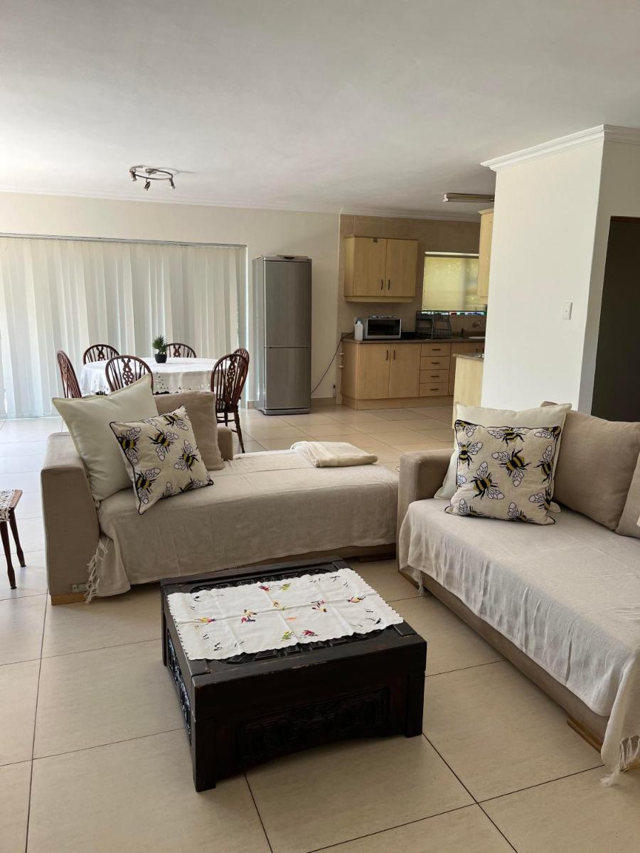 Francis Place Guesthouse - Housity