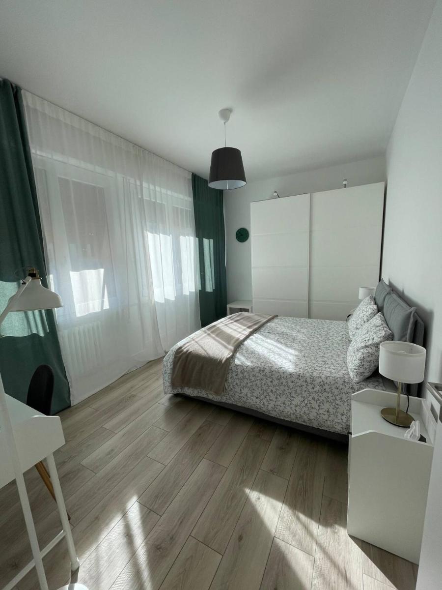 Private room in Daniela's house - Housity