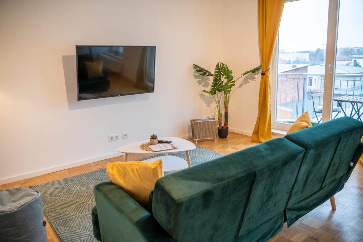 RR - Modern Apartment 53qm - Balcony - Lift - Hizvo