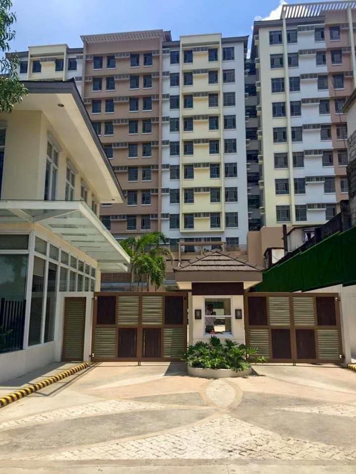 Lovely River and City View in a 2 BR Condo unit - Housity