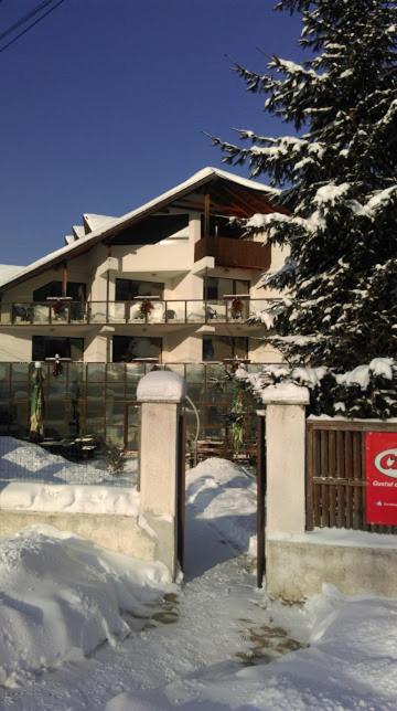 M7 Villa Bed& Bistro - Housity