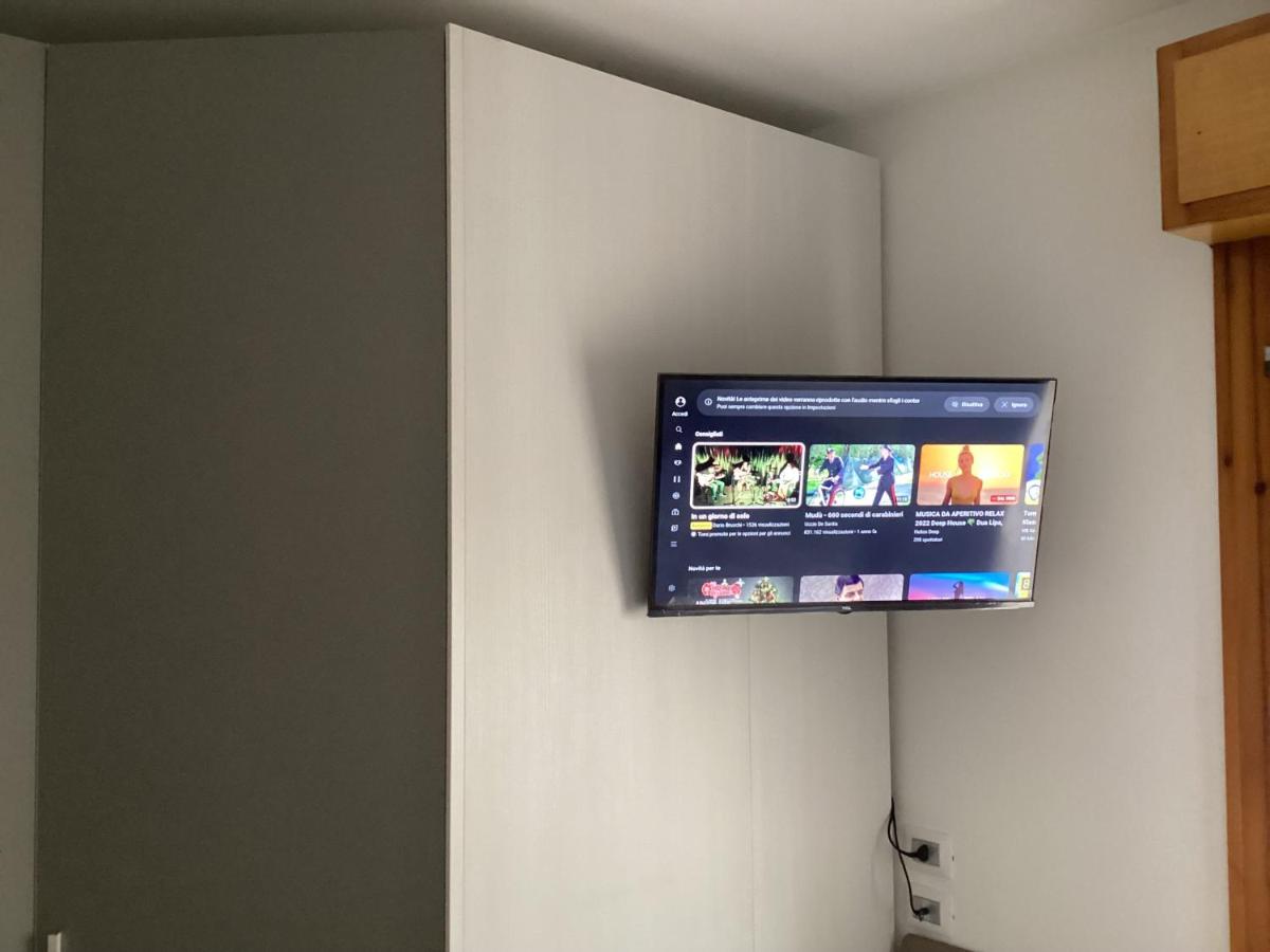 Suitetrails - Bed and Breakfast da Giuseppe, Camere vicino stabilimento Ferrari