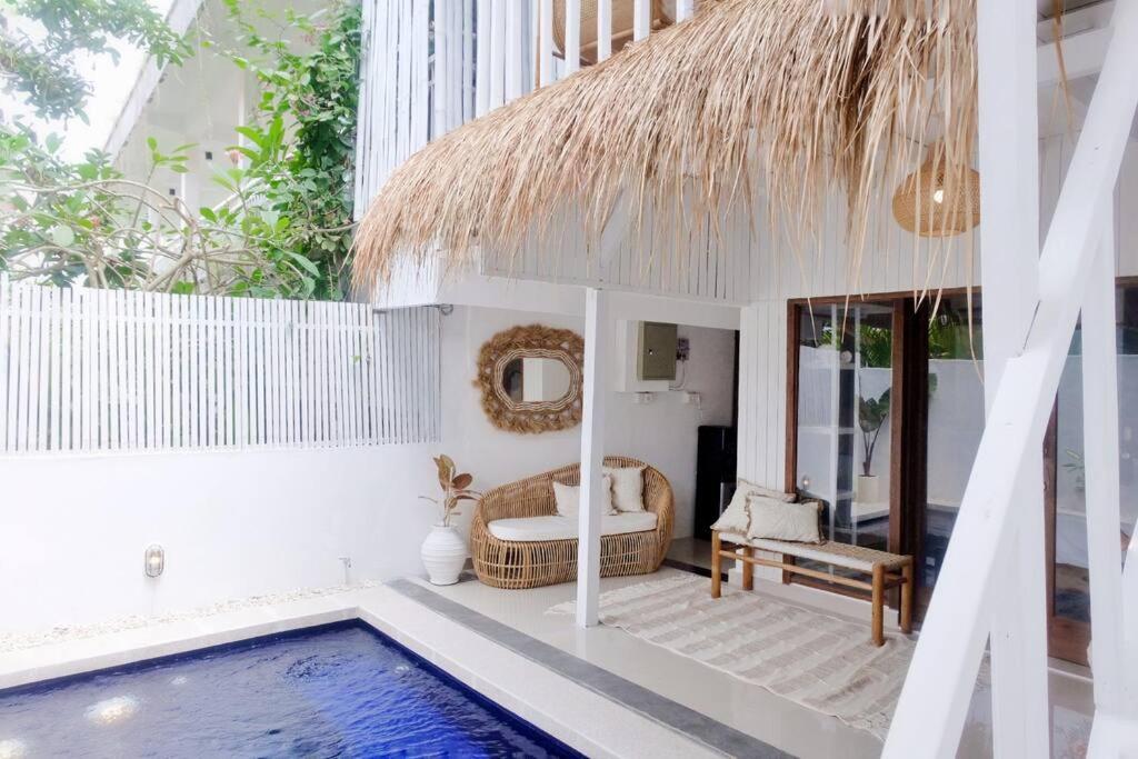 Villa Avocado - Central Canggu - Housity