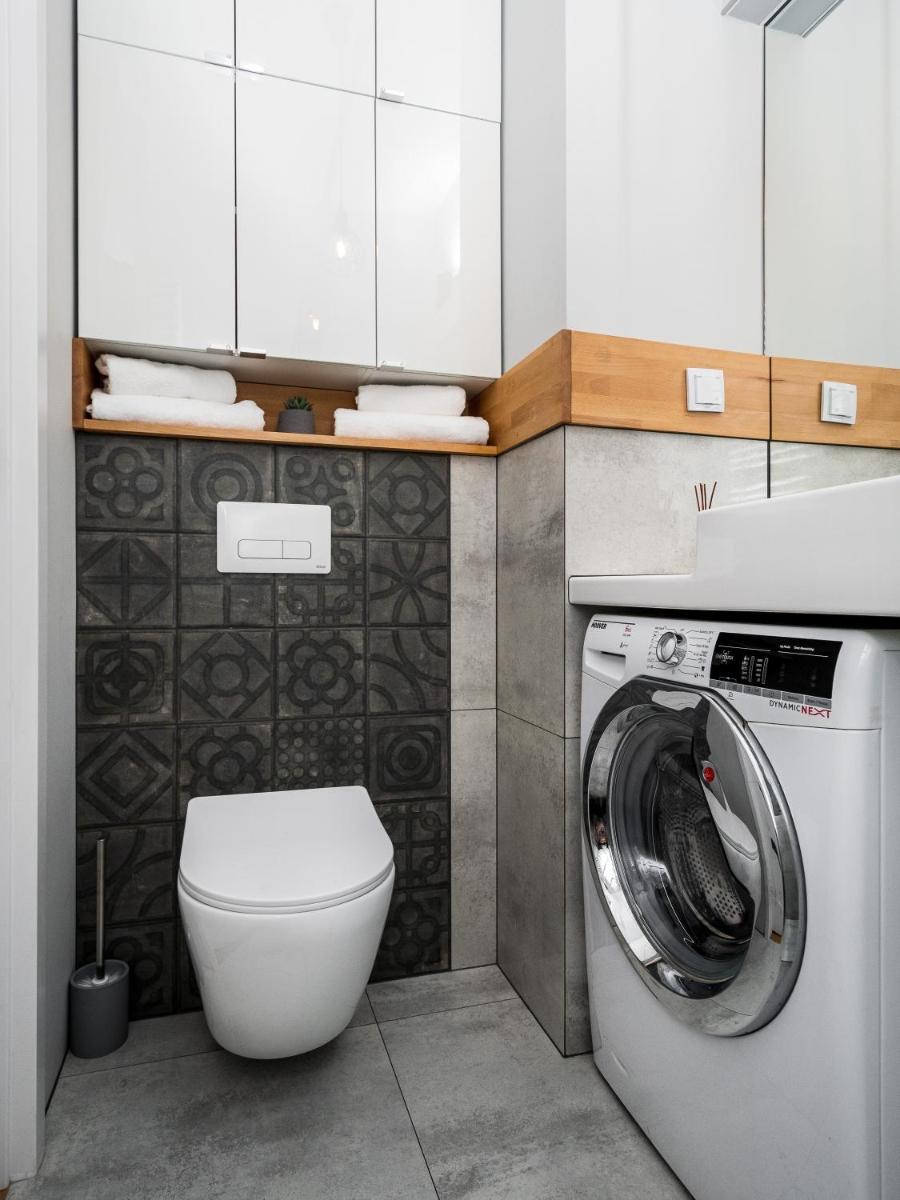 Apartament Wola Business Center Prymasa Street - Housity