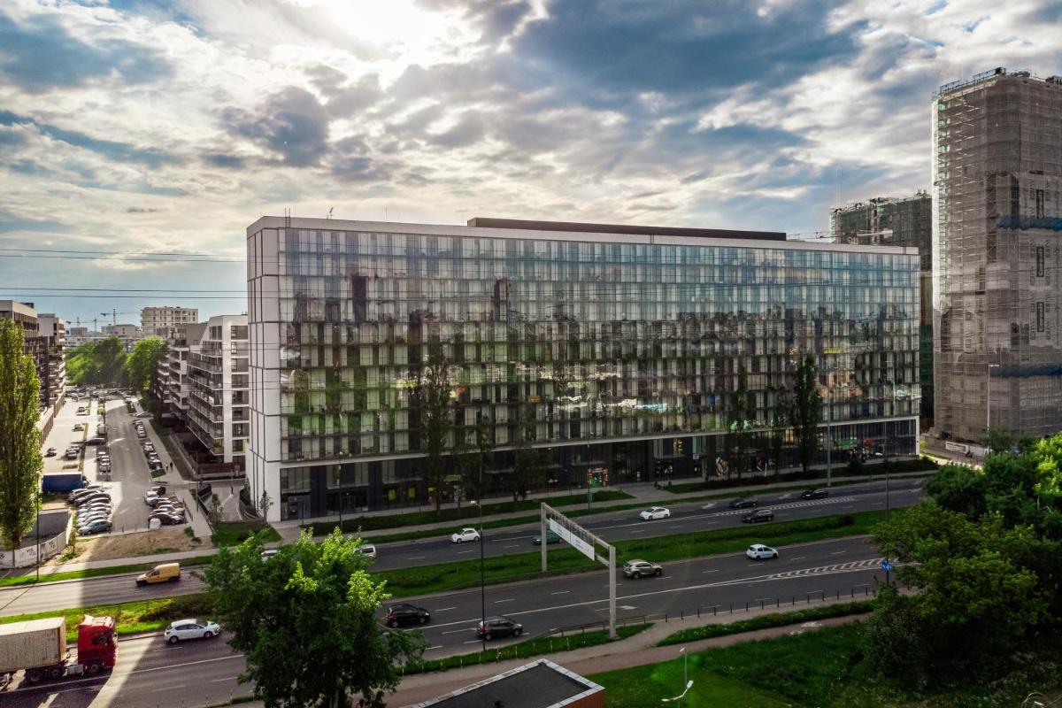 Apartament Wola Business Center Prymasa Street - Housity