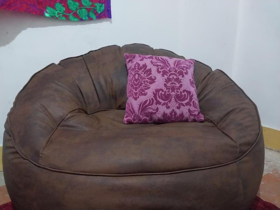Indulge in purple - Housity