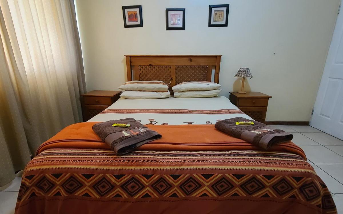 Private, Cozy, 2 Bedroom House - Housity