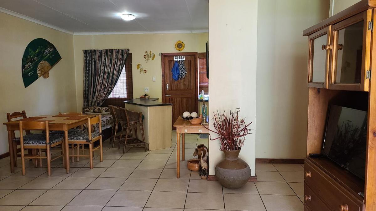 Suitetrails - Private, Cozy, 2 Bedroom House