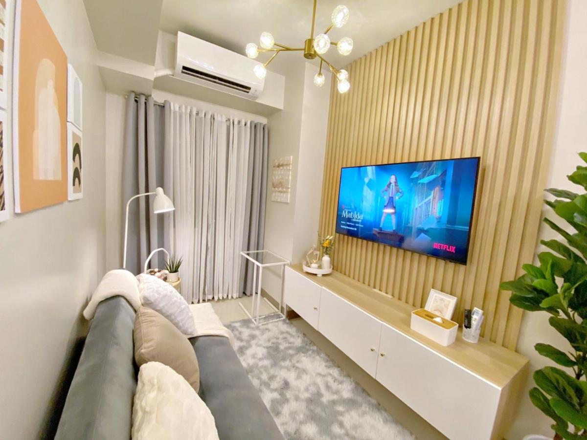 Suite De Padua at S Residences MOA - Housity