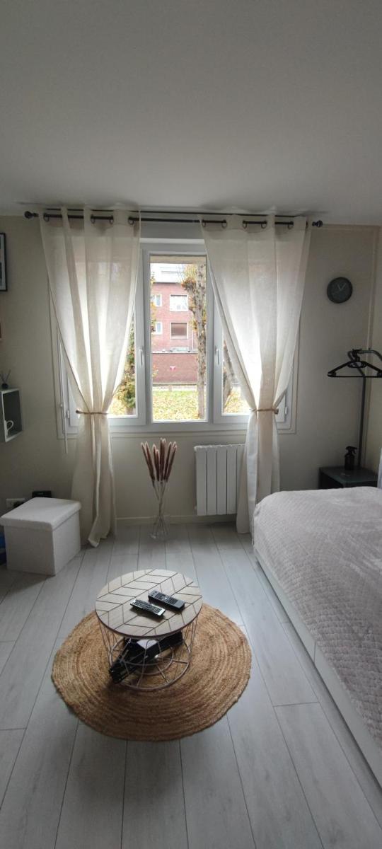 joli studio centre ville d'Amiens - Housity